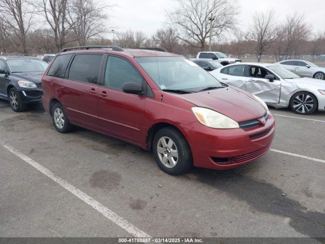  Salvage Toyota Sienna