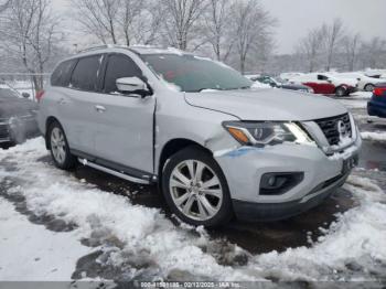  Salvage Nissan Pathfinder