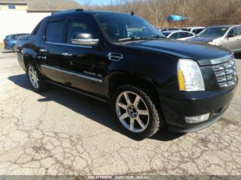  Salvage Cadillac Escalade