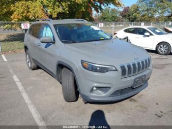  Salvage Jeep Cherokee
