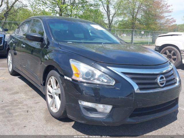  Salvage Nissan Altima