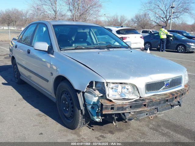  Salvage Volvo S40