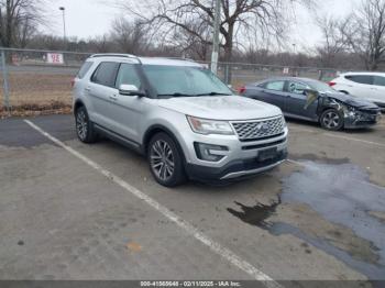  Salvage Ford Explorer