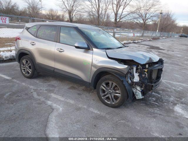  Salvage Kia Seltos