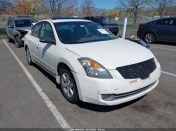  Salvage Nissan Altima
