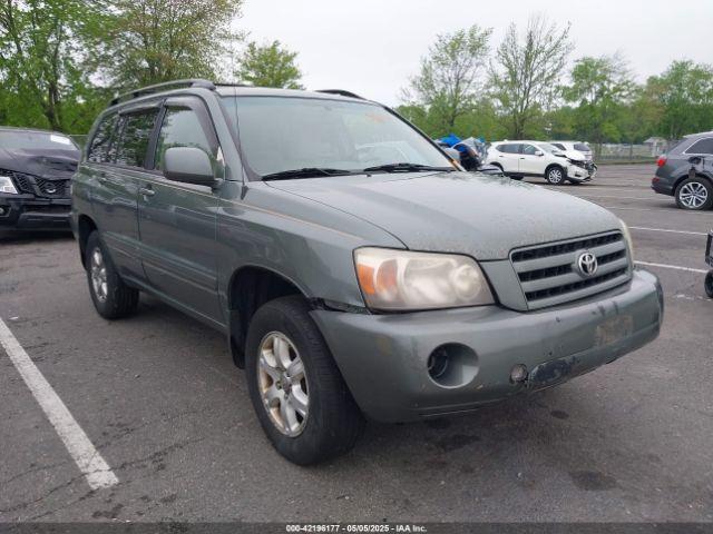  Salvage Toyota Highlander