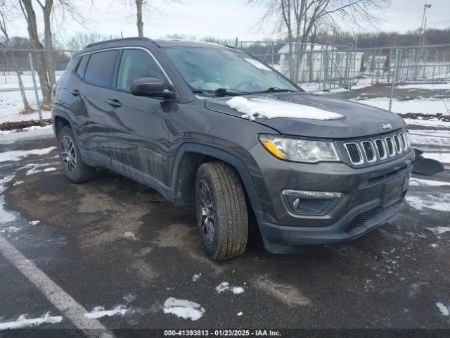  Salvage Jeep Compass