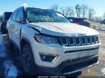  Salvage Jeep Compass