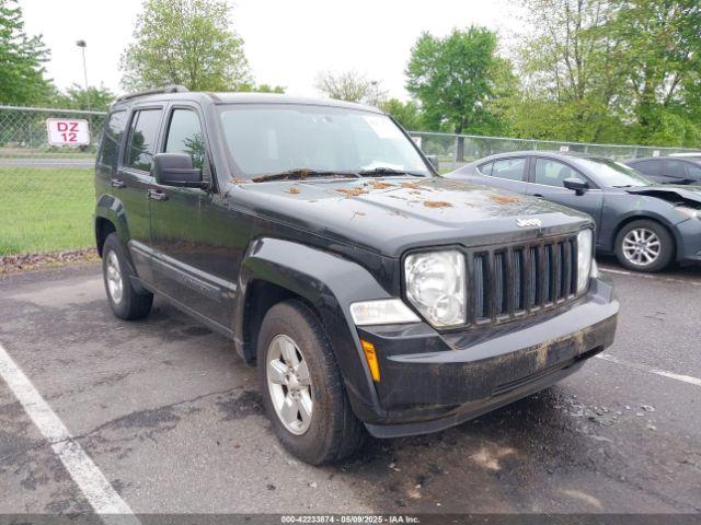  Salvage Jeep Liberty
