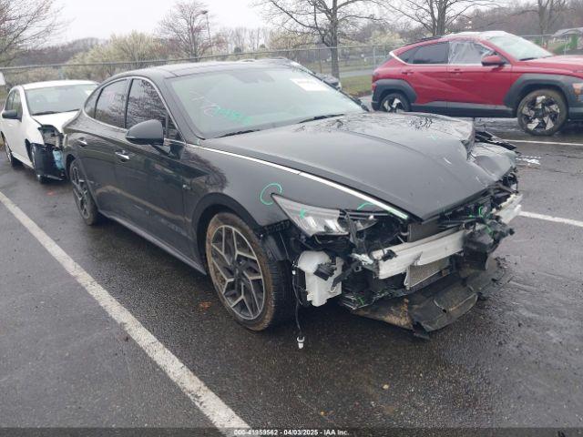  Salvage Hyundai SONATA