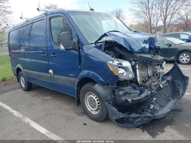  Salvage Mercedes-Benz Sprinter 2500
