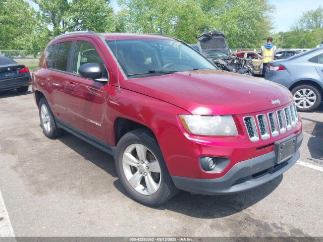  Salvage Jeep Compass