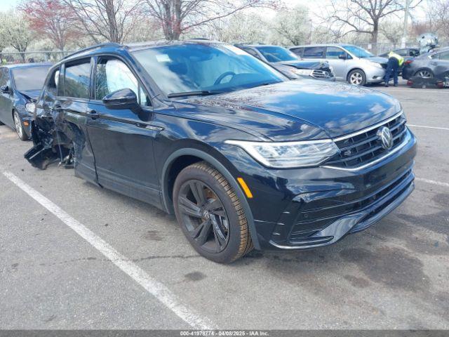  Salvage Volkswagen Tiguan