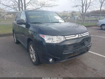  Salvage Mitsubishi Outlander