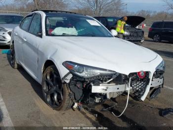  Salvage Alfa Romeo Giulia