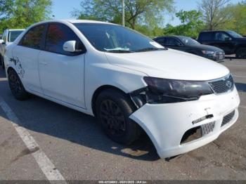  Salvage Kia Forte