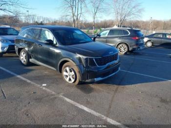  Salvage Kia Sorento