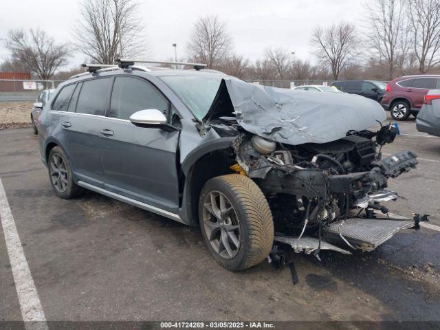  Salvage Volkswagen Golf