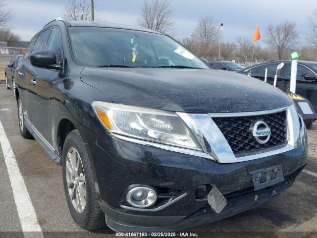  Salvage Nissan Pathfinder