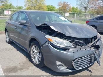  Salvage Toyota Avalon