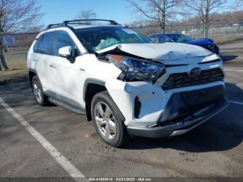  Salvage Toyota RAV4