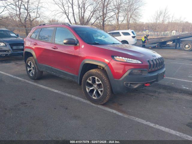  Salvage Jeep Cherokee
