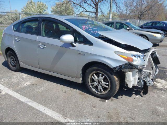  Salvage Toyota Prius