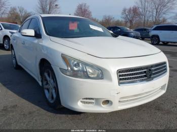  Salvage Nissan Maxima
