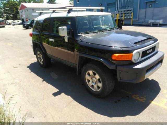  Salvage Toyota FJ Cruiser