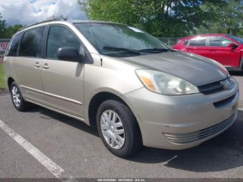 Salvage Toyota Sienna