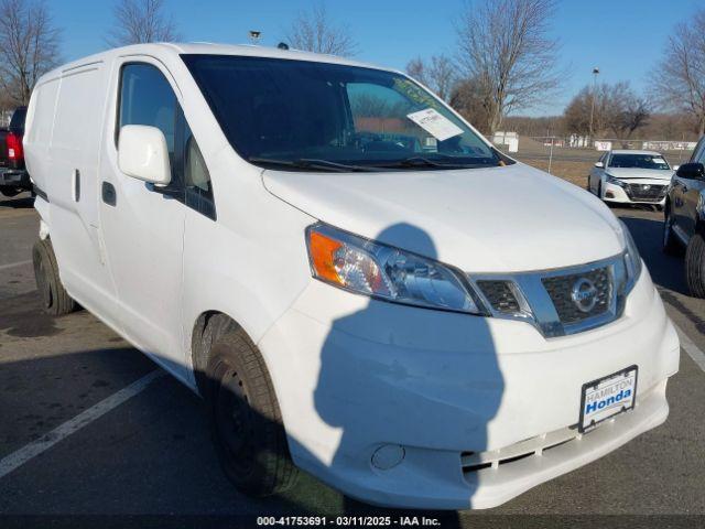  Salvage Nissan Nv