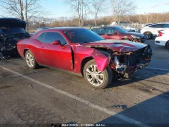  Salvage Dodge Challenger