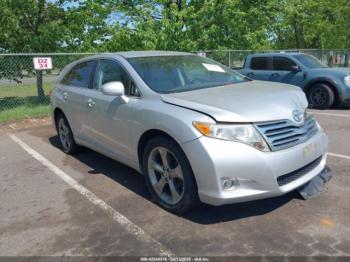  Salvage Toyota Venza