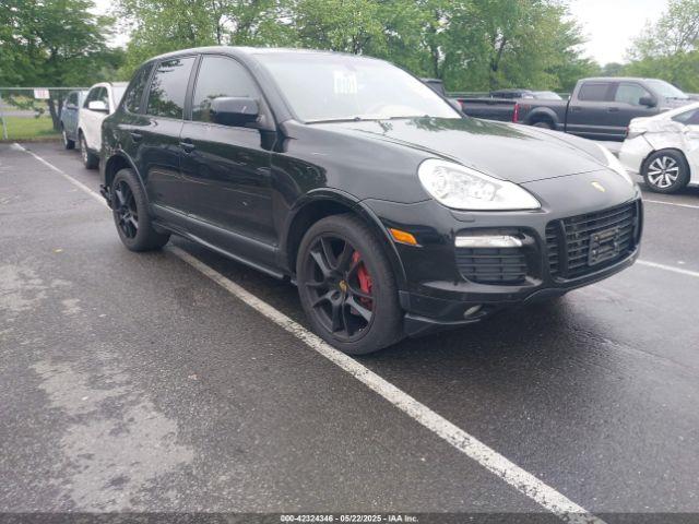  Salvage Porsche Cayenne