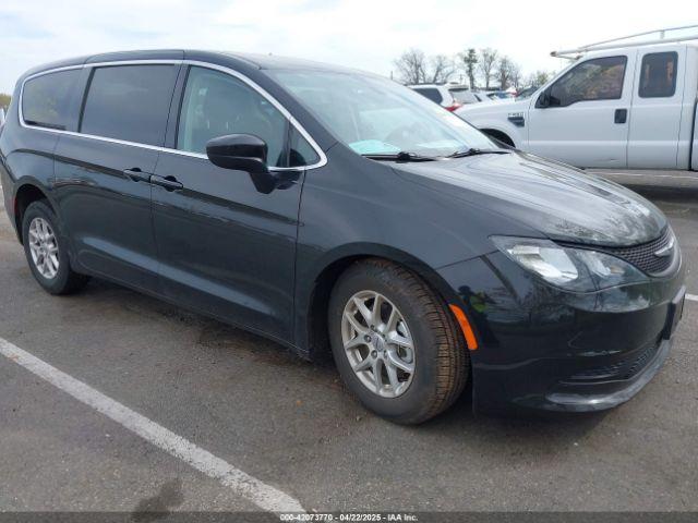  Salvage Chrysler Voyager