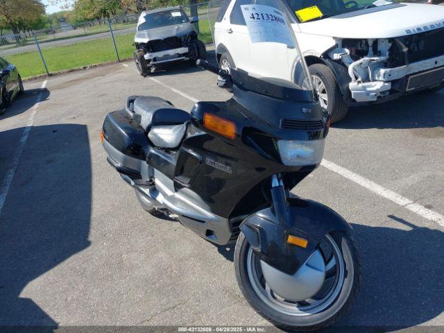  Salvage Honda Pc800