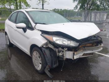  Salvage Ford Fiesta