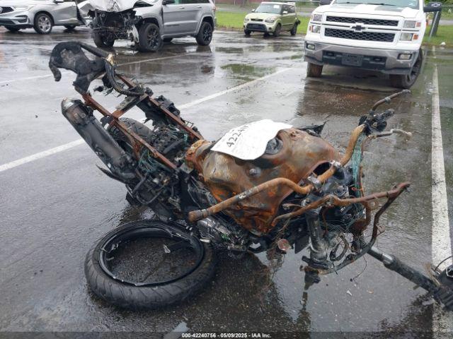  Salvage Suzuki Dl650
