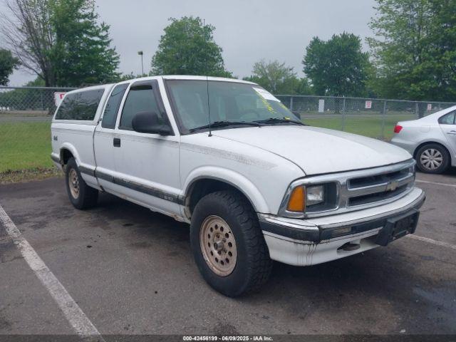  Salvage Chevrolet S Truck