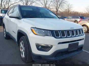  Salvage Jeep Compass