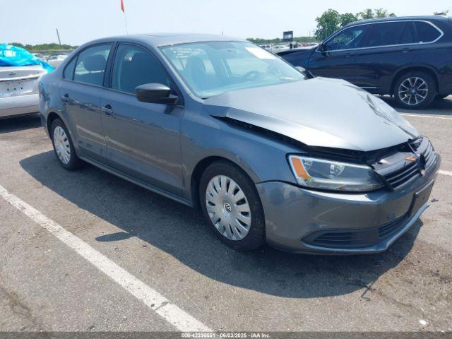  Salvage Volkswagen Jetta