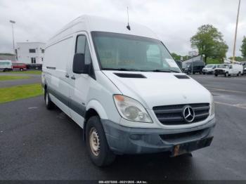  Salvage Mercedes-Benz Sprinter 2500