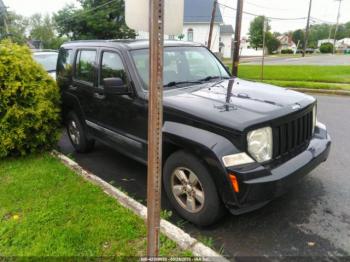  Salvage Jeep Liberty