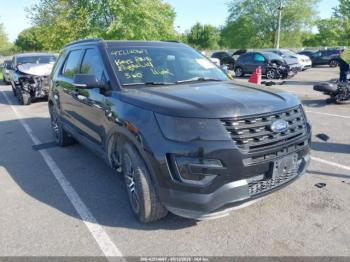  Salvage Ford Explorer