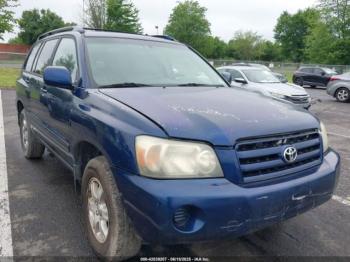  Salvage Toyota Highlander