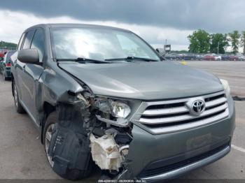 Salvage Toyota Highlander