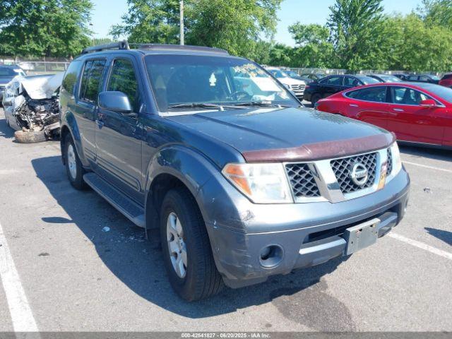  Salvage Nissan Pathfinder