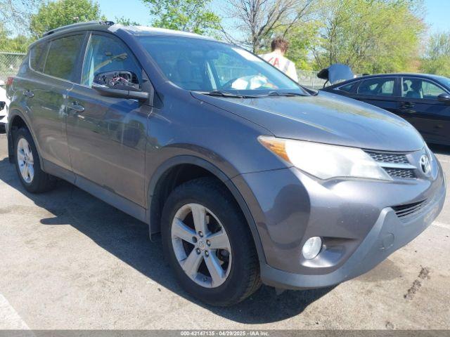  Salvage Toyota RAV4