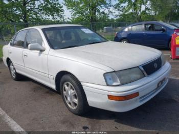  Salvage Toyota Avalon