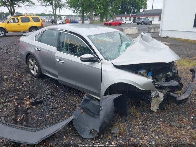  Salvage Volkswagen Passat